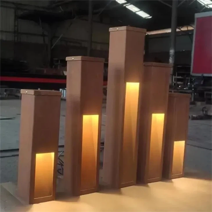 Corten Commercial Light Bollard
