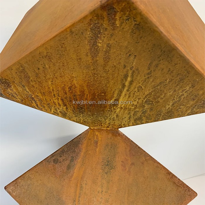 Polished Stainless Steel Hollow Sculpture